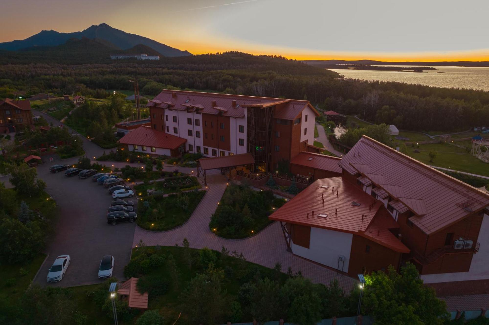 Terrassa Park Hotel Borovoe Luaran gambar